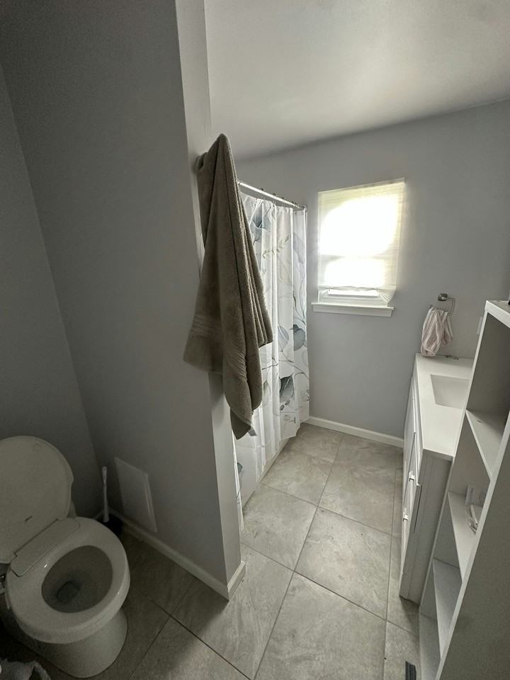 3385 Woodburne Dr - Photo 4 of 6