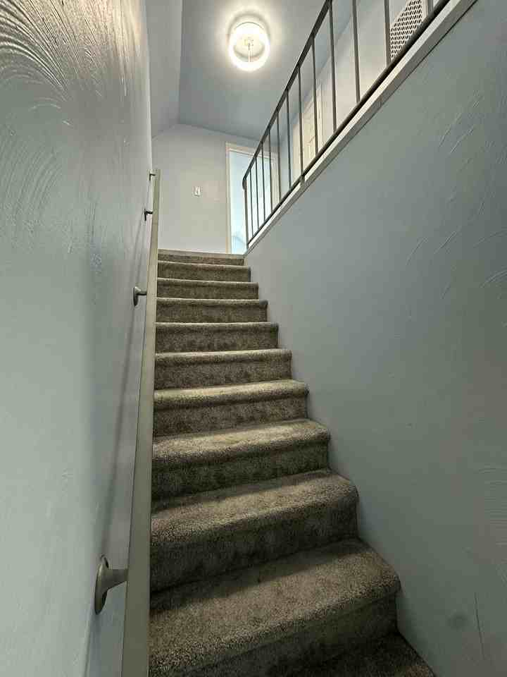 3385 Woodburne Dr - Photo 6 of 6