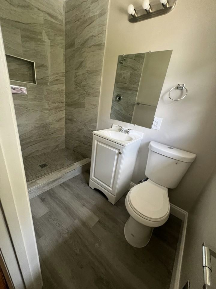 702 Hilltop Road - Photo 3 of 6