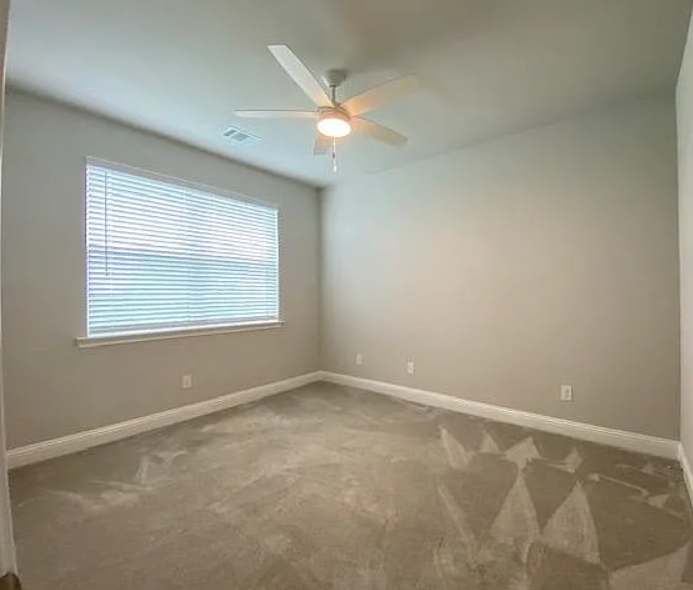 6330 Oakbend Circle - Photo 4 of 11