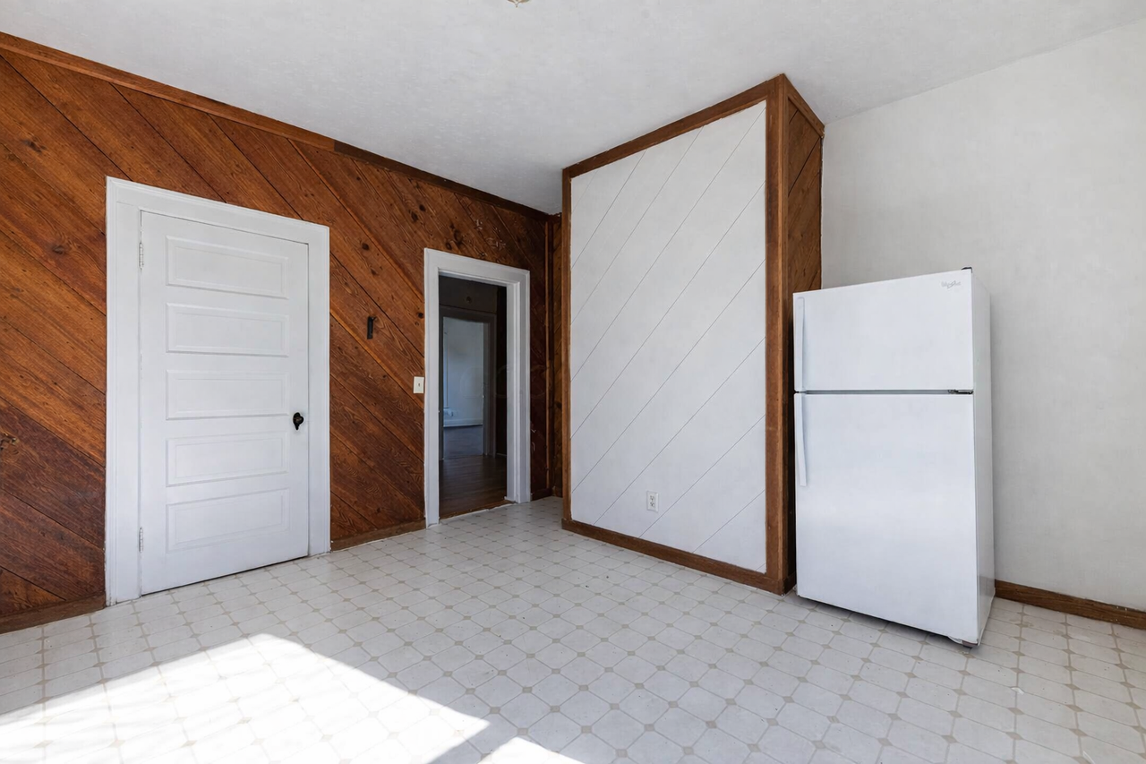 911 N Fountain Ave, Unit 2 - Photo 5 of 12