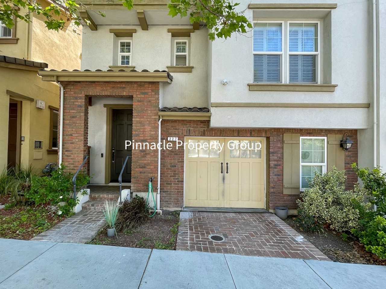 227 Olive Hill Drive - Photo 2 of 34