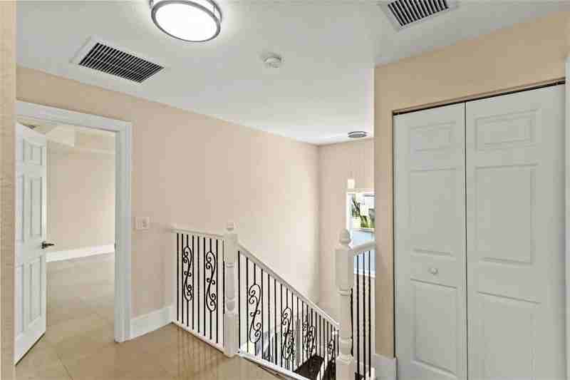 4116 SW 179th Way - Photo 7 of 11