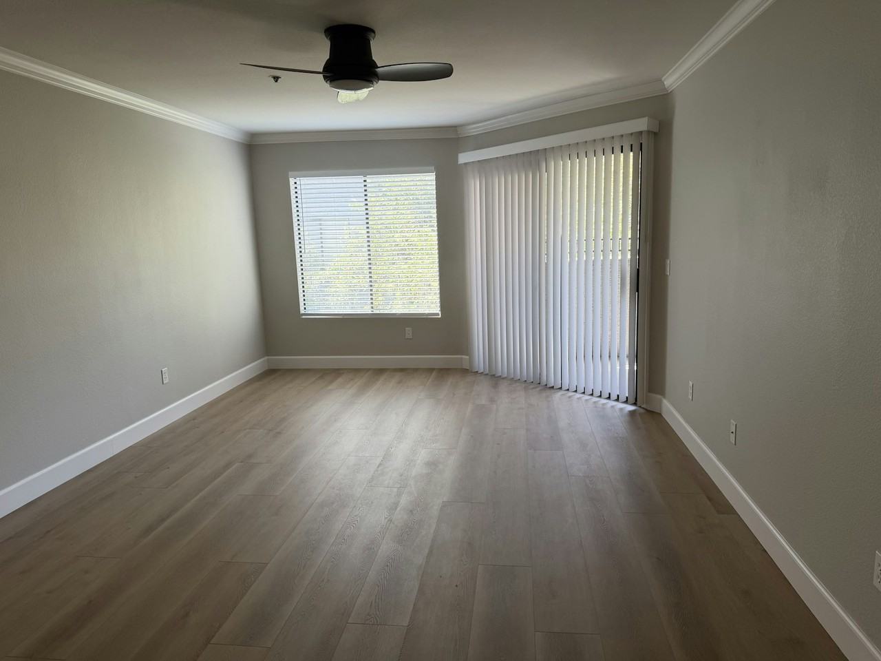 2025 E Campbell Ave Apt 260 - Photo 3 of 26