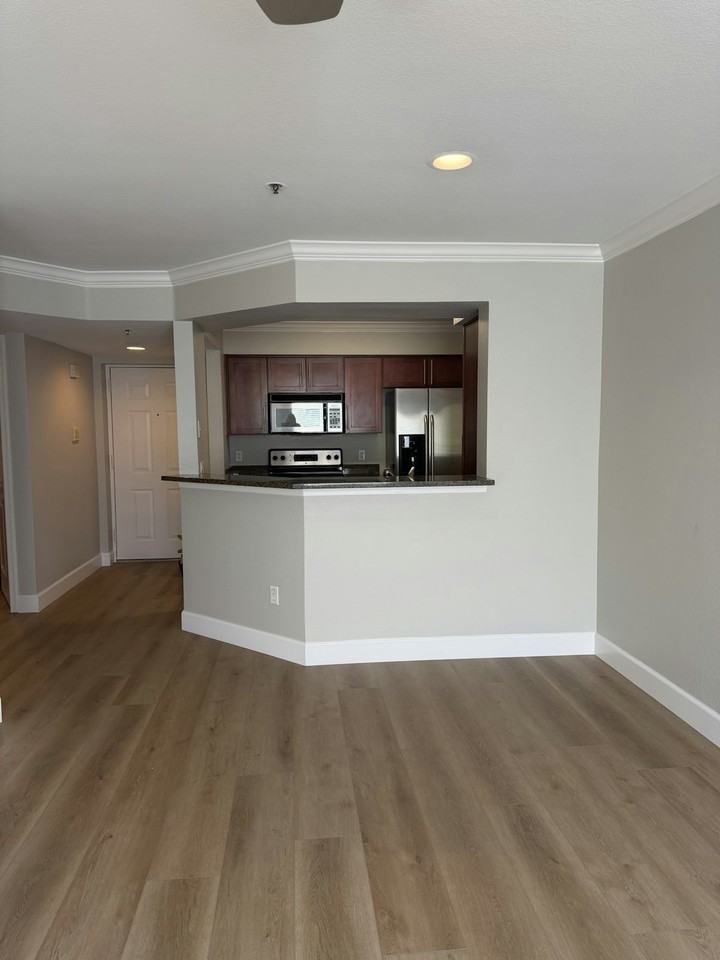 2025 E Campbell Ave Apt 260 - Photo 7 of 26