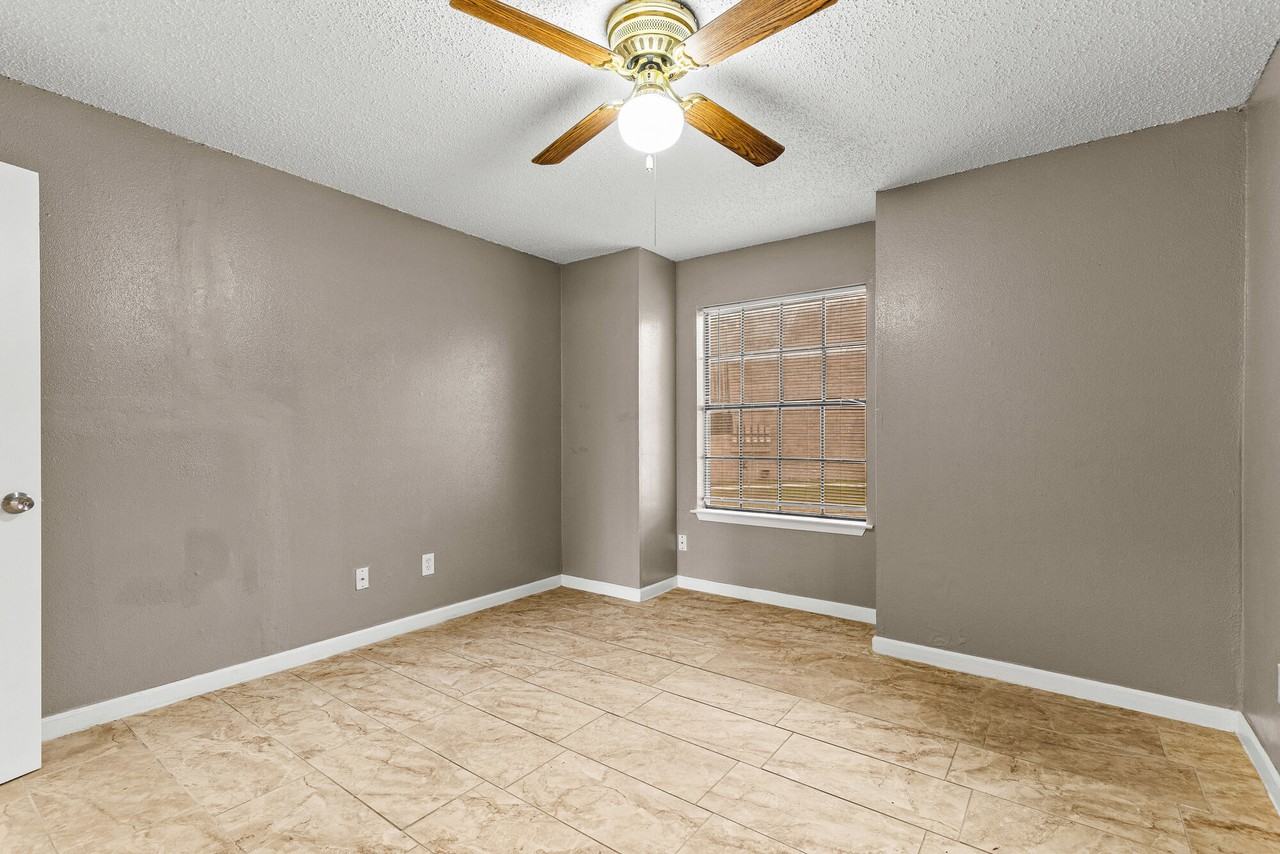 Towne East Village Apartment Homes - Photo 4 of 50