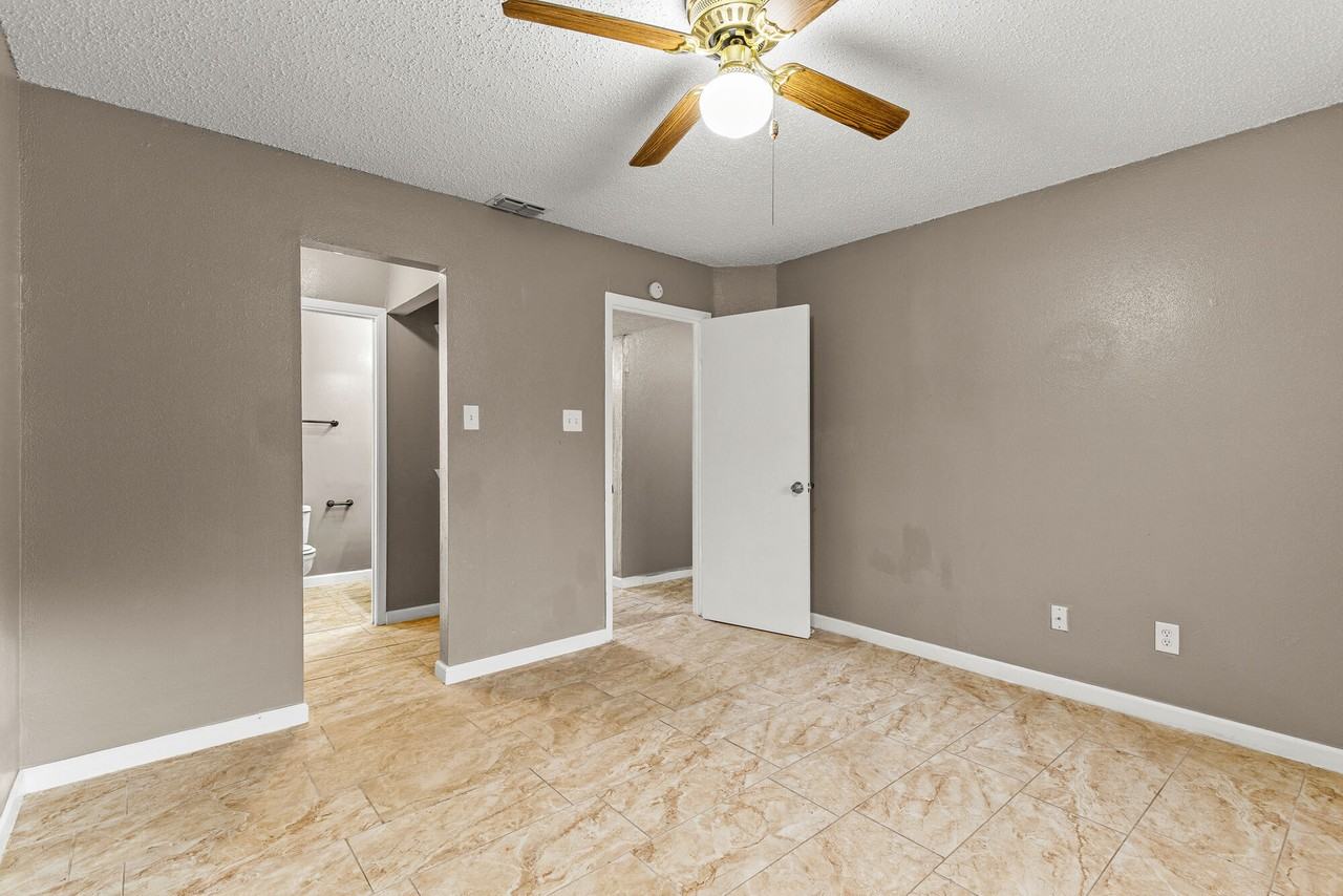 Towne East Village Apartment Homes - Photo 5 of 50