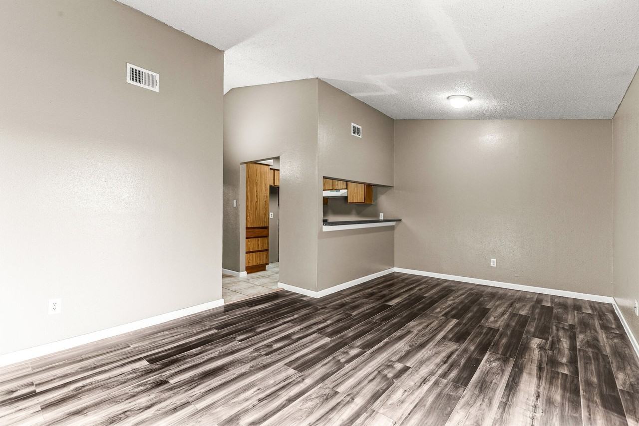 Towne East Village Apartment Homes - Photo 5 of 41