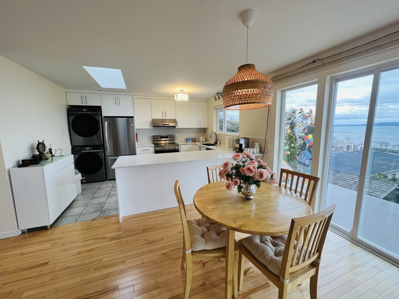 14748 Upper Roper Avenue - Photo 6 of 15