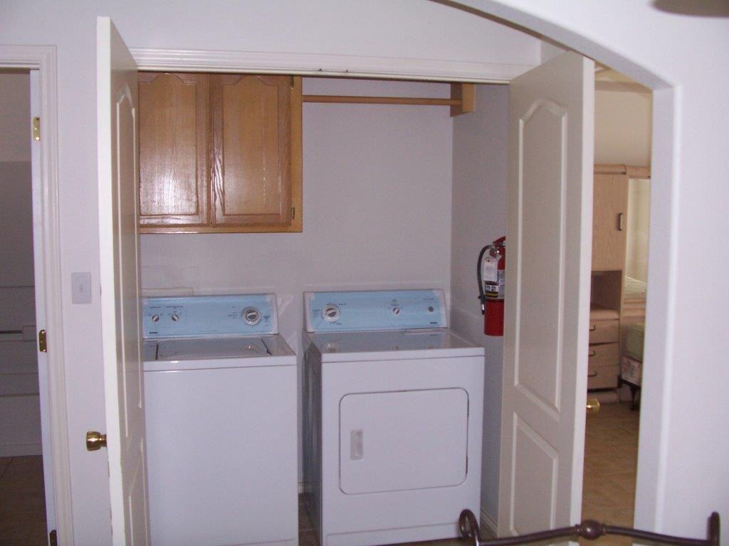 3620 W Faith Hill St Apt 4 #4 - Photo 3 of 9