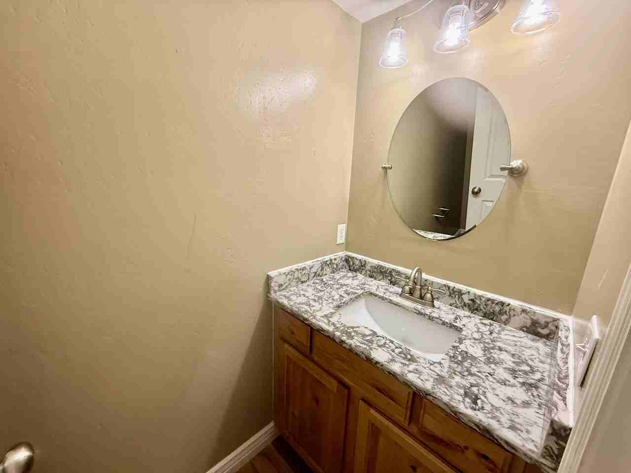 1801 W 5050 S - EV - Photo 4 of 50