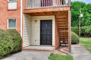 featured image of 3037 Old Powderhouse Rd