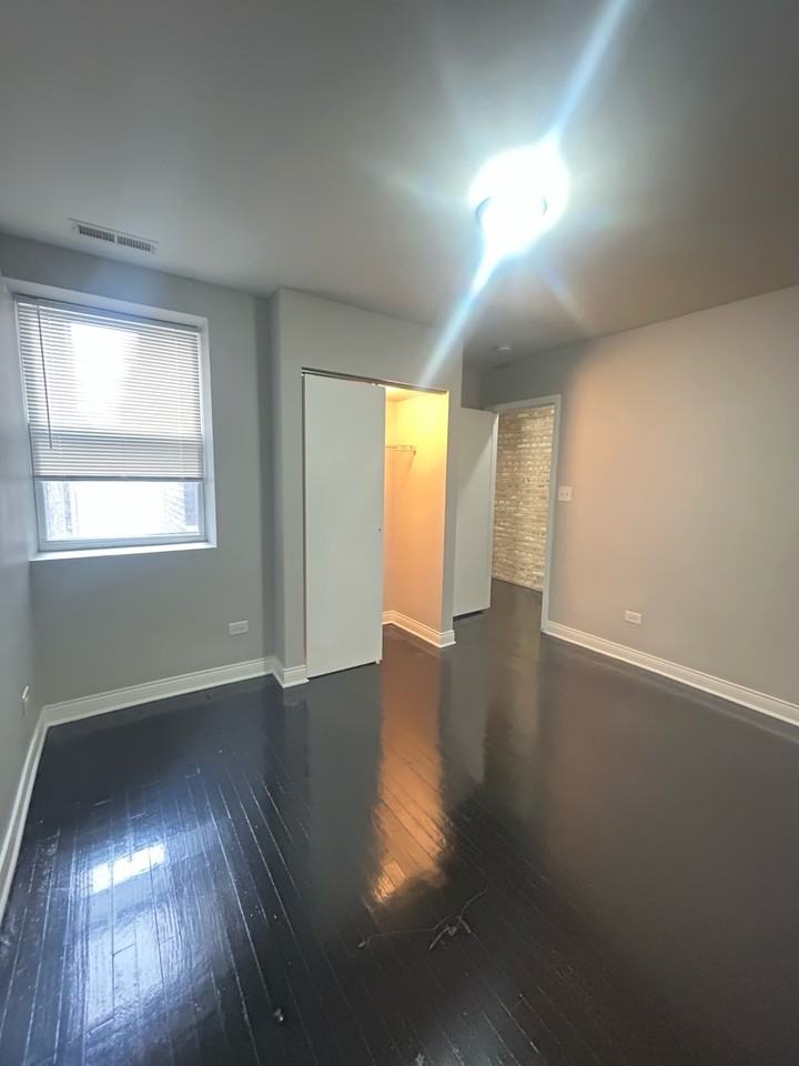 4412-14 South Prairie Avenue - Photo 5 of 8