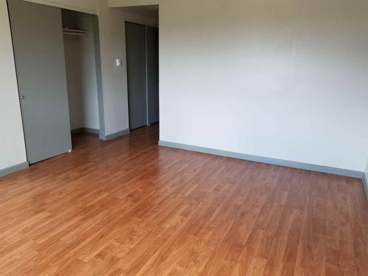 Four Fountains - Photo 2 of 18