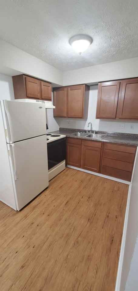 Pennsylvania Avenue 801 - Photo 3 of 9