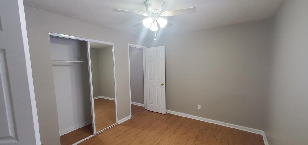 Pennsylvania Avenue 801 - Photo 4 of 9