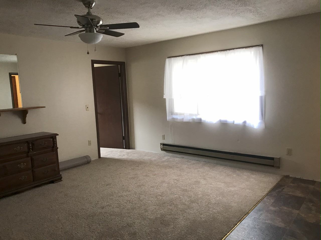 Valley Point Apartments - Photo 2 of 6