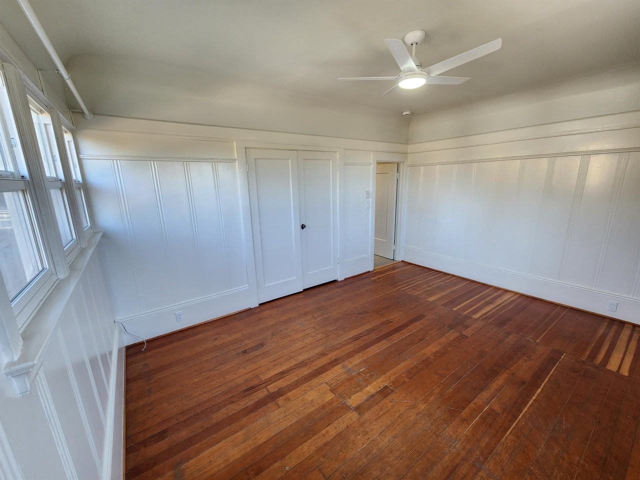 598 32nd Street #2 - Photo 6 of 14