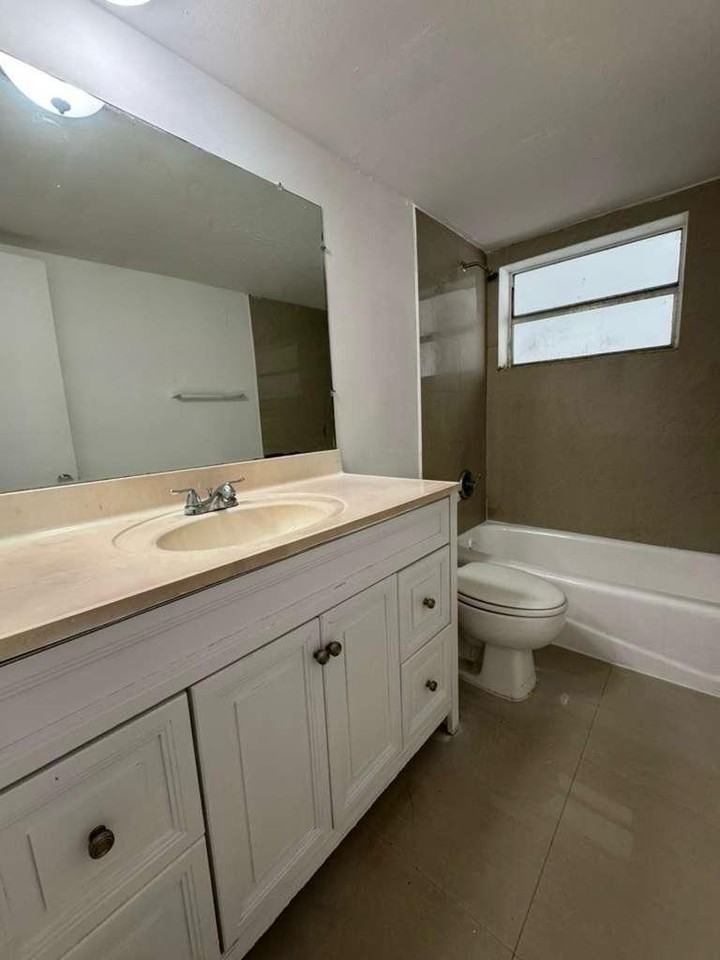 THE MONTERREY APARTMENTS LLC - Photo 3 of 5