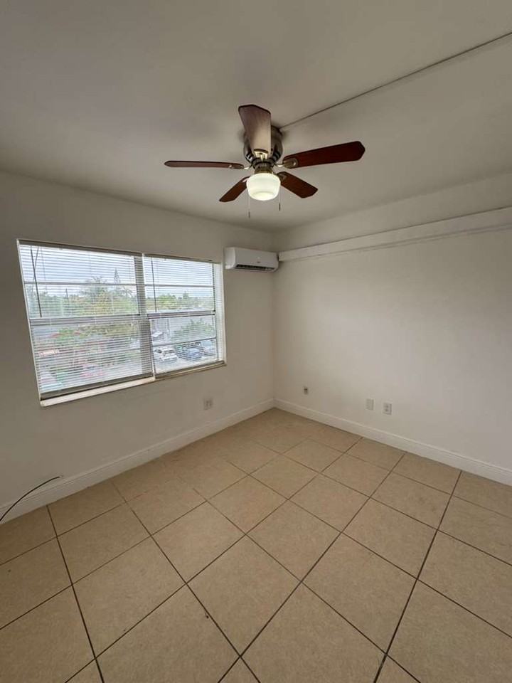 THE MONTERREY APARTMENTS LLC - Photo 5 of 5