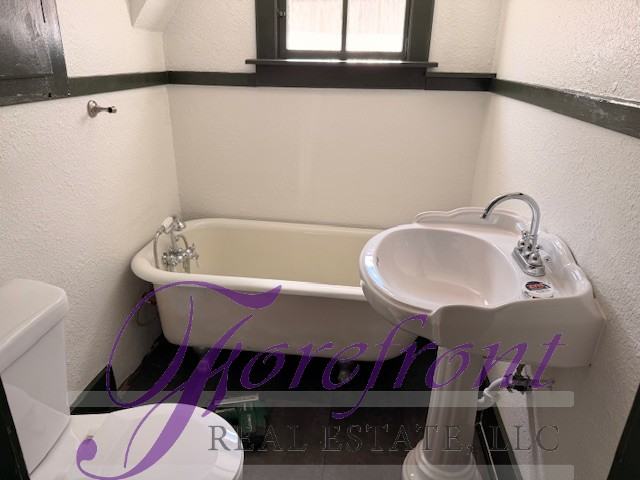 705 Grant Ave #1 - Photo 7 of 12