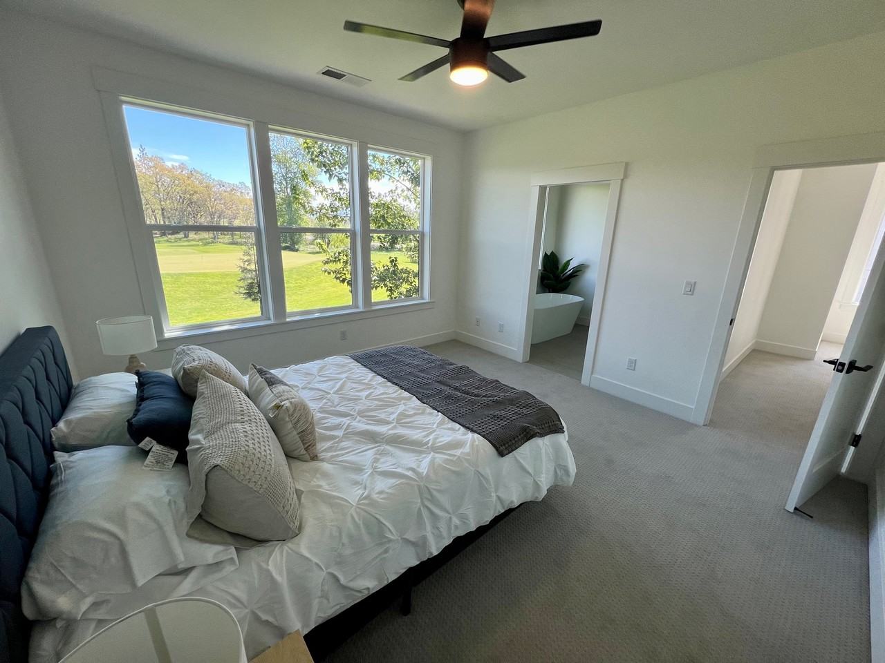 107 Golf View Dr #1 - Photo 6 of 28