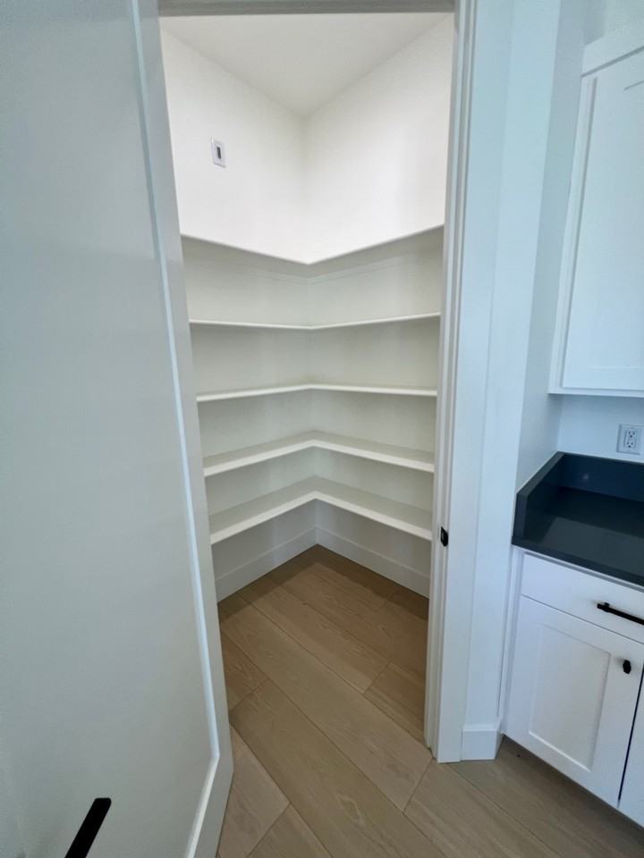 210 Bogey Ln #1 - Photo 5 of 31