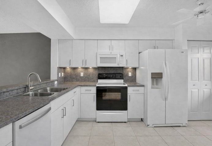 5842 Crystal Shores Drive #205