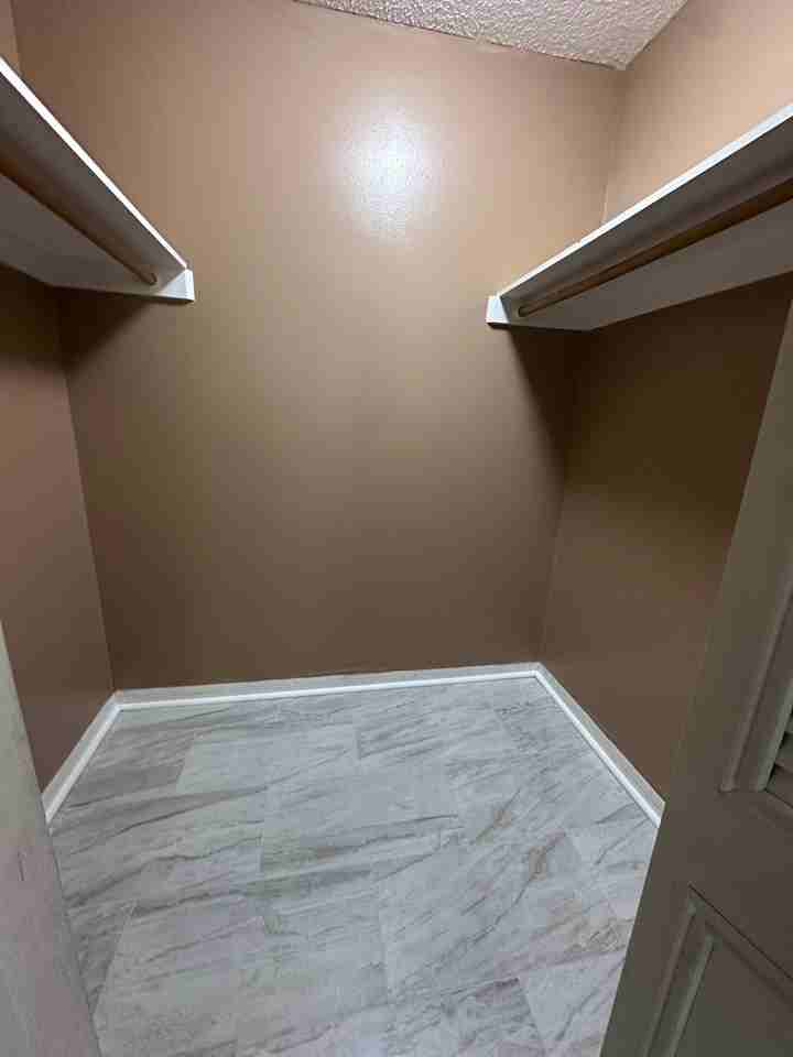 400 North Saint Clair Abrams Avenue - Photo 6 of 8