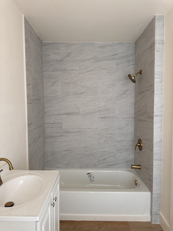 408/410 Randall Street - Photo 7 of 13