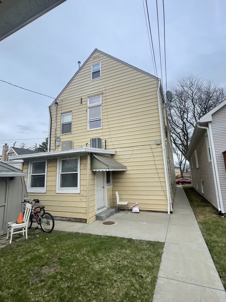 5020 North McVicker Avenue - Photo 2 of 21