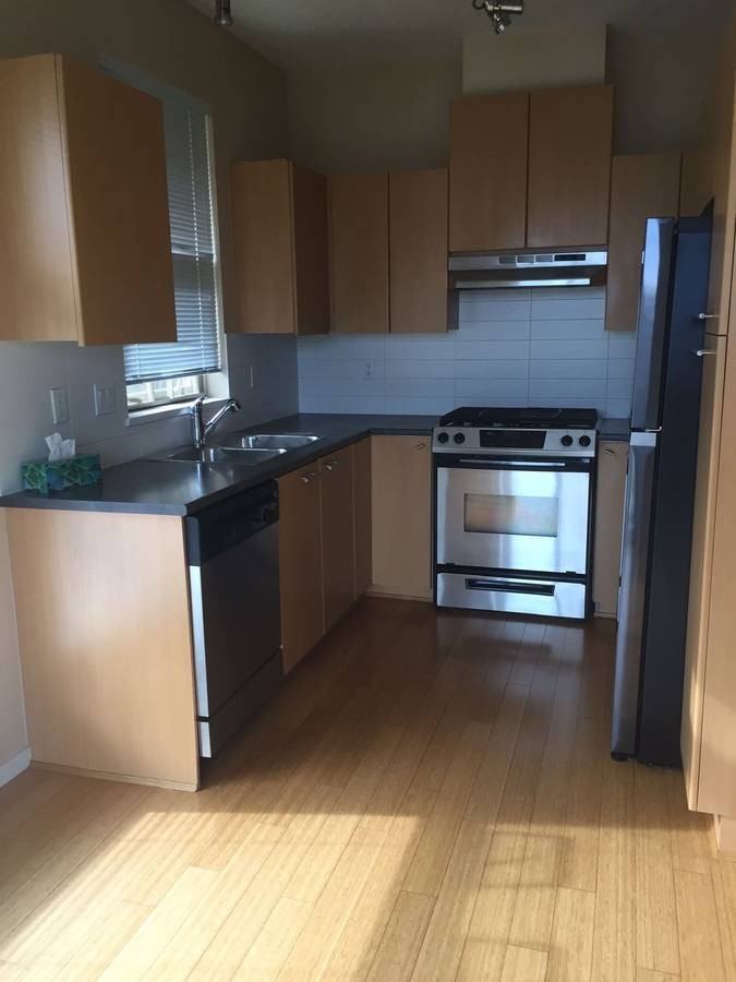 9319 University Crescent - Photo 2 of 5