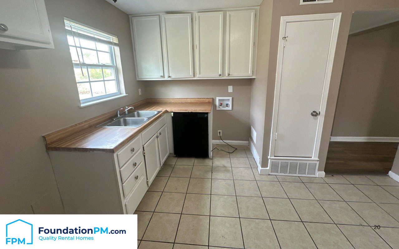 3766 Windy Ave #1 - Photo 5 of 15