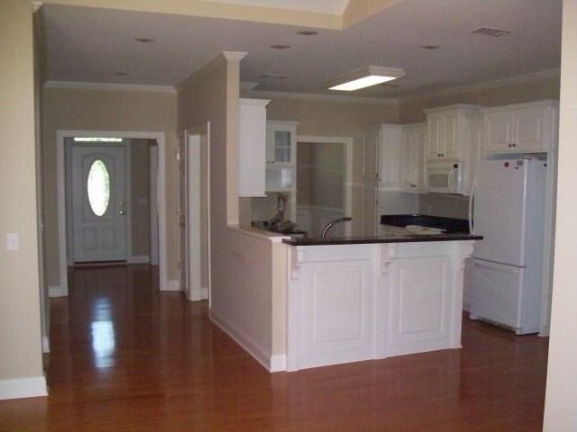 221 Khaki Ct - Photo 4 of 6