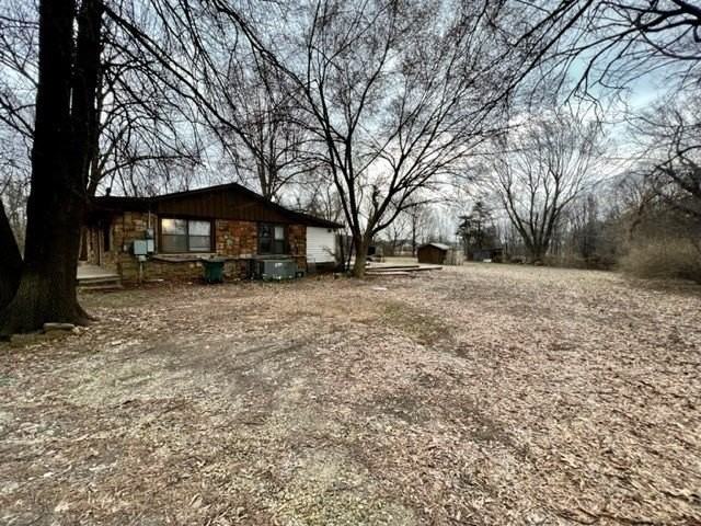 292 S Double Springs Road - Photo 3 of 15