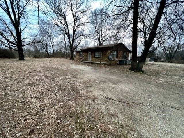 292 S Double Springs Road - Photo 4 of 15