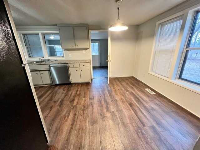 292 S Double Springs Road - Photo 6 of 15