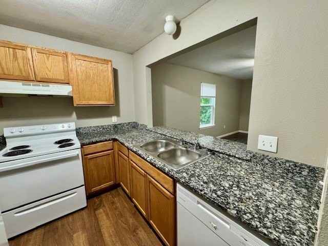 114 Neal St - Photo 4 of 10