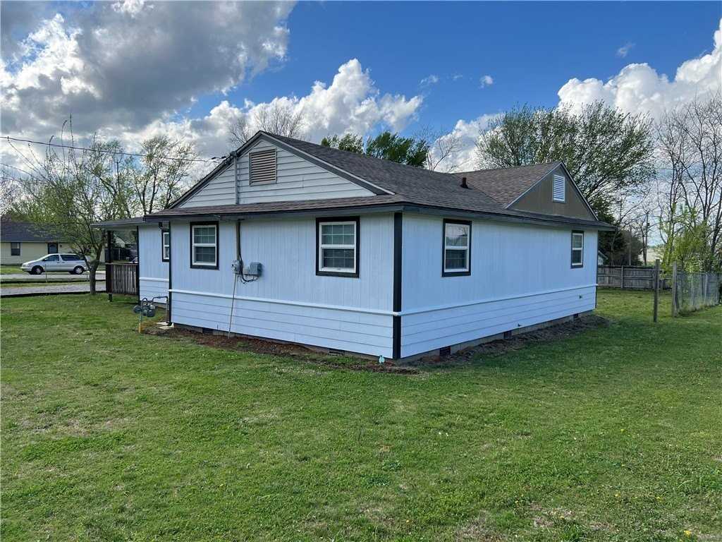 851 S Jersey - Photo 5 of 16