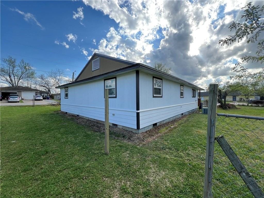 851 S Jersey - Photo 6 of 16