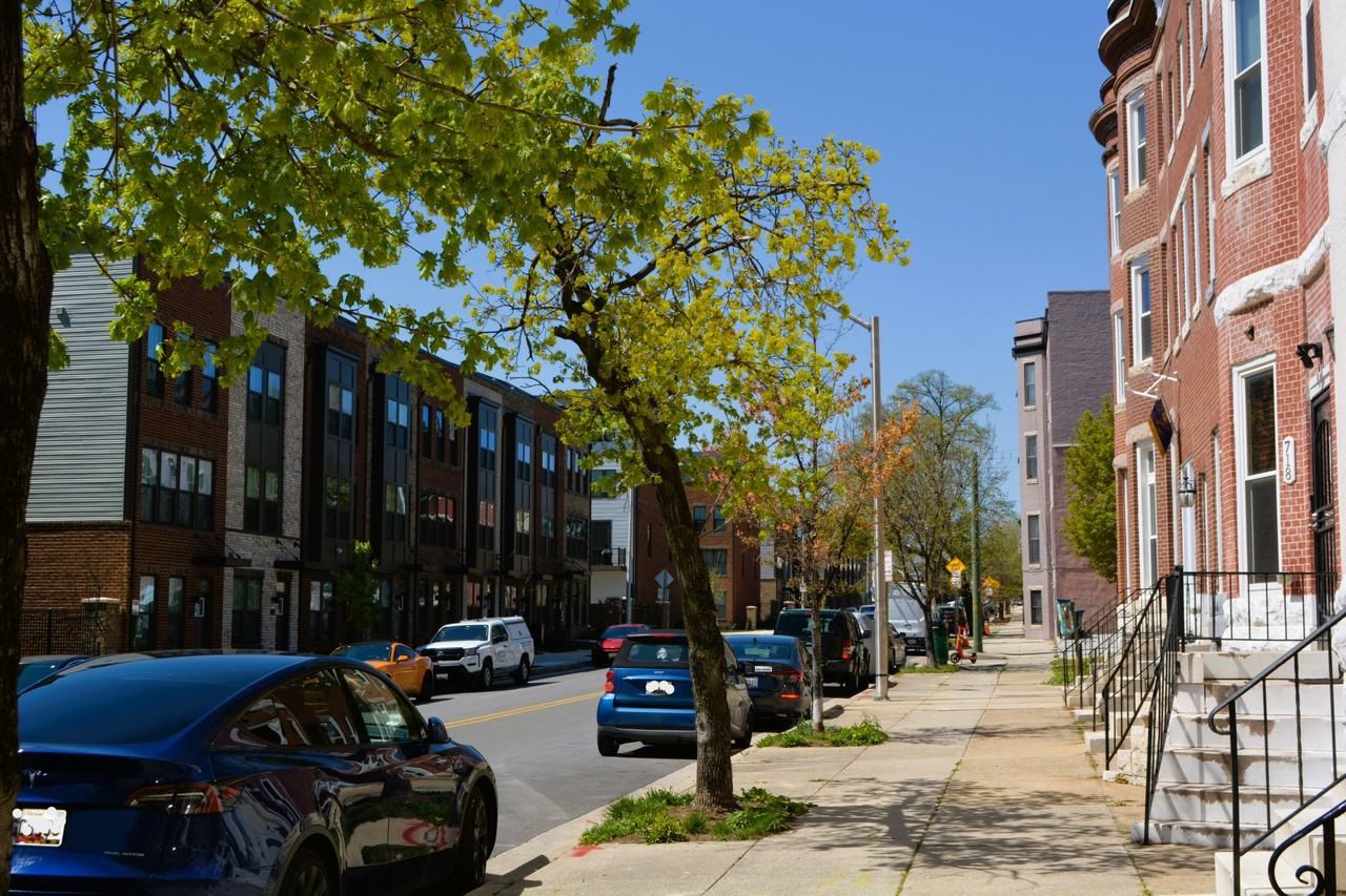 712 Lennox St #2 - Photo 2 of 11