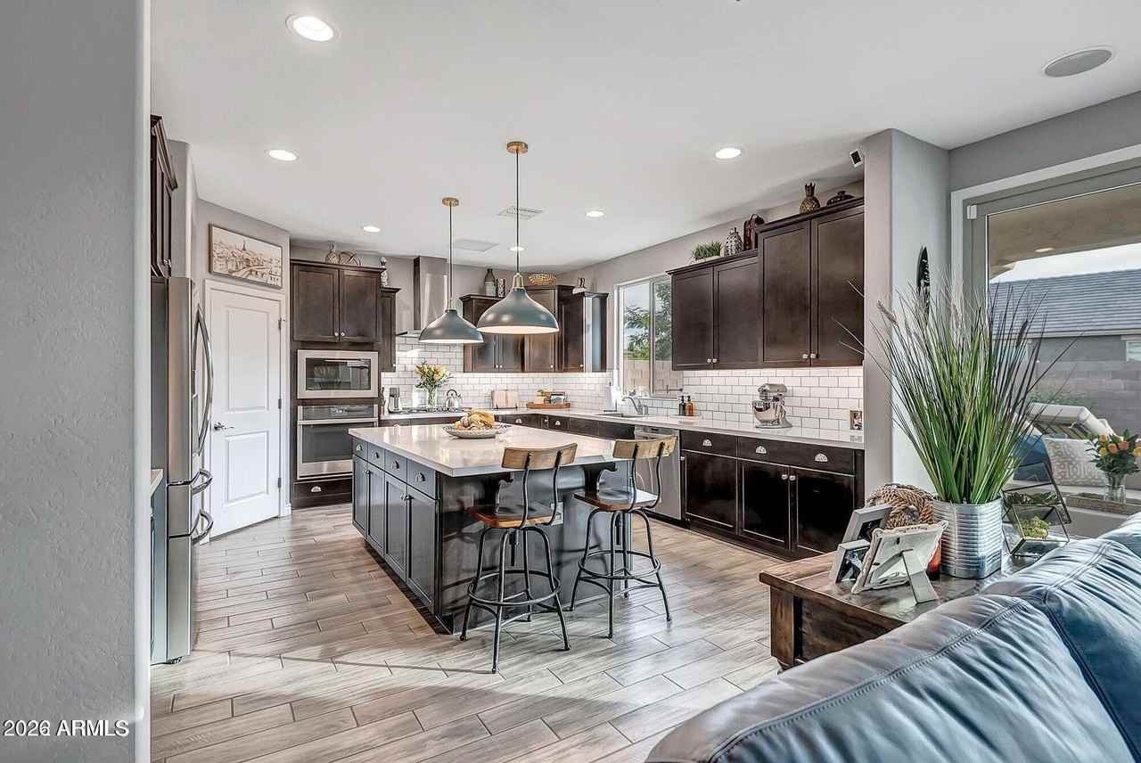 517 E Balao Dr - Photo 5 of 23