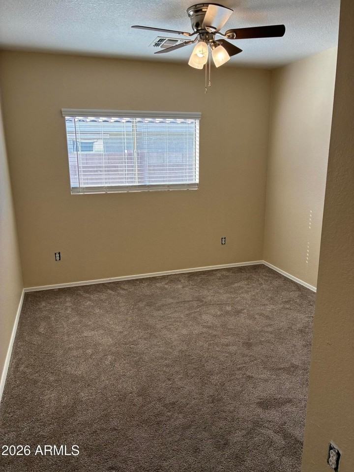 1042 S Clancy Cir - Photo 7 of 13
