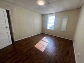 382 Forest Ave #C - Photo 1 of 1