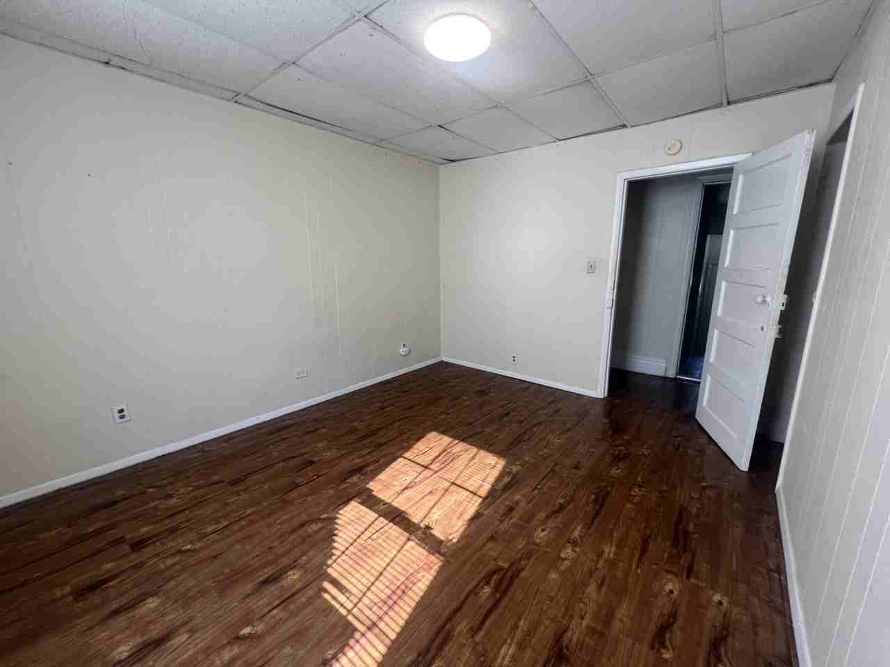 382 Forest Ave #C - Photo 2 of 14