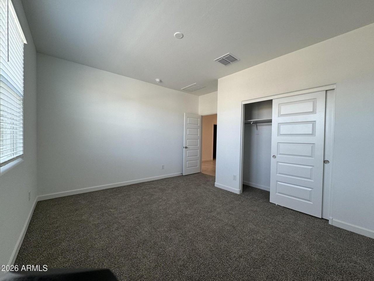 5835 E Freesia Ln - Photo 6 of 24