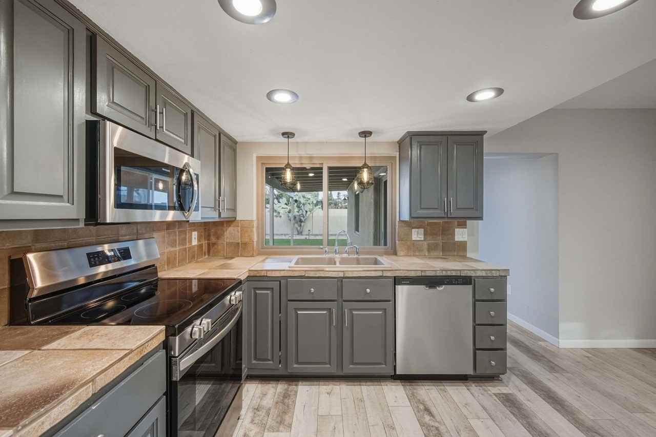 17024 E Calle Del Sol - Photo 7 of 23