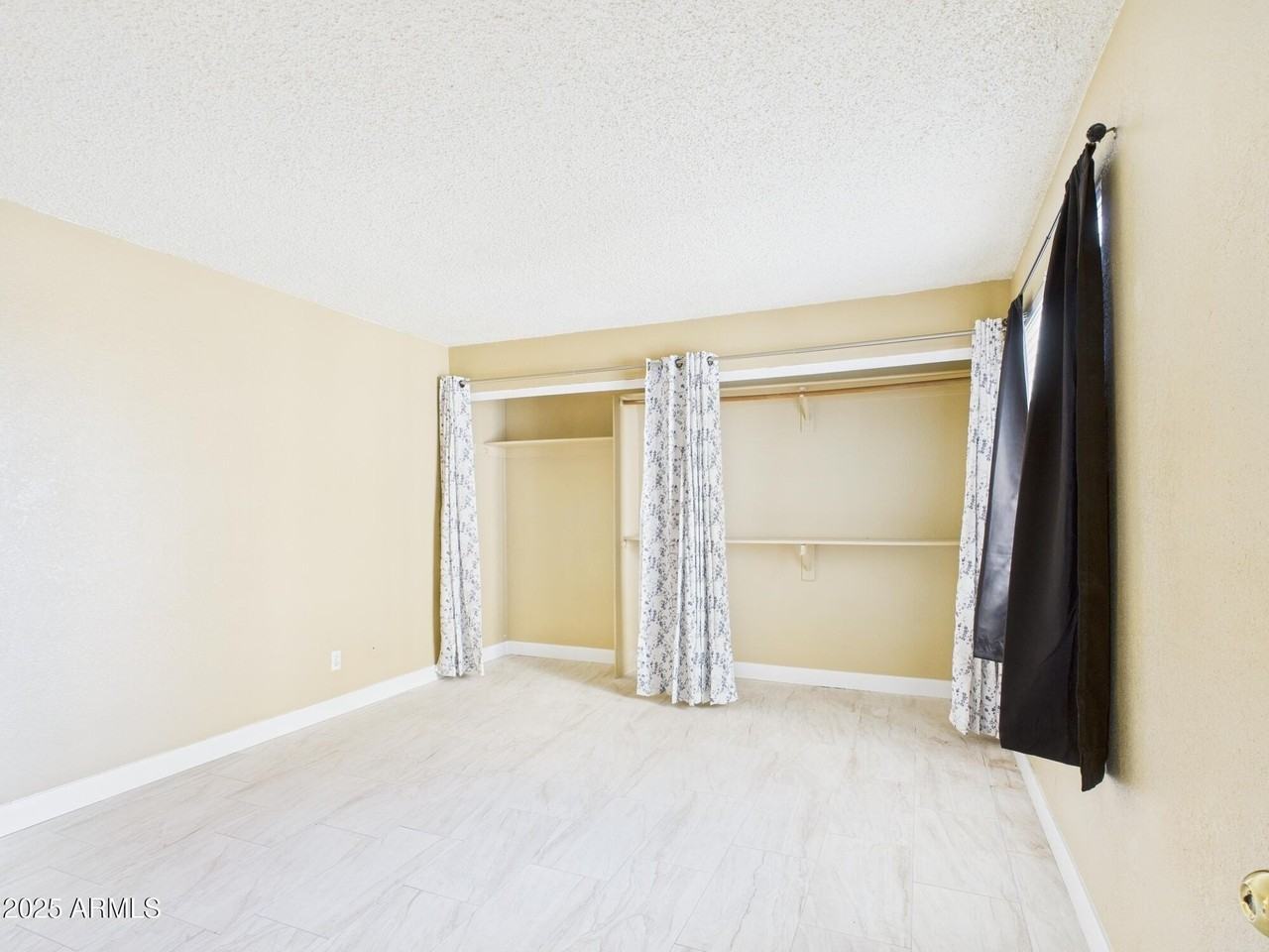 5236 W Peoria Ave #140 - Photo 5 of 10