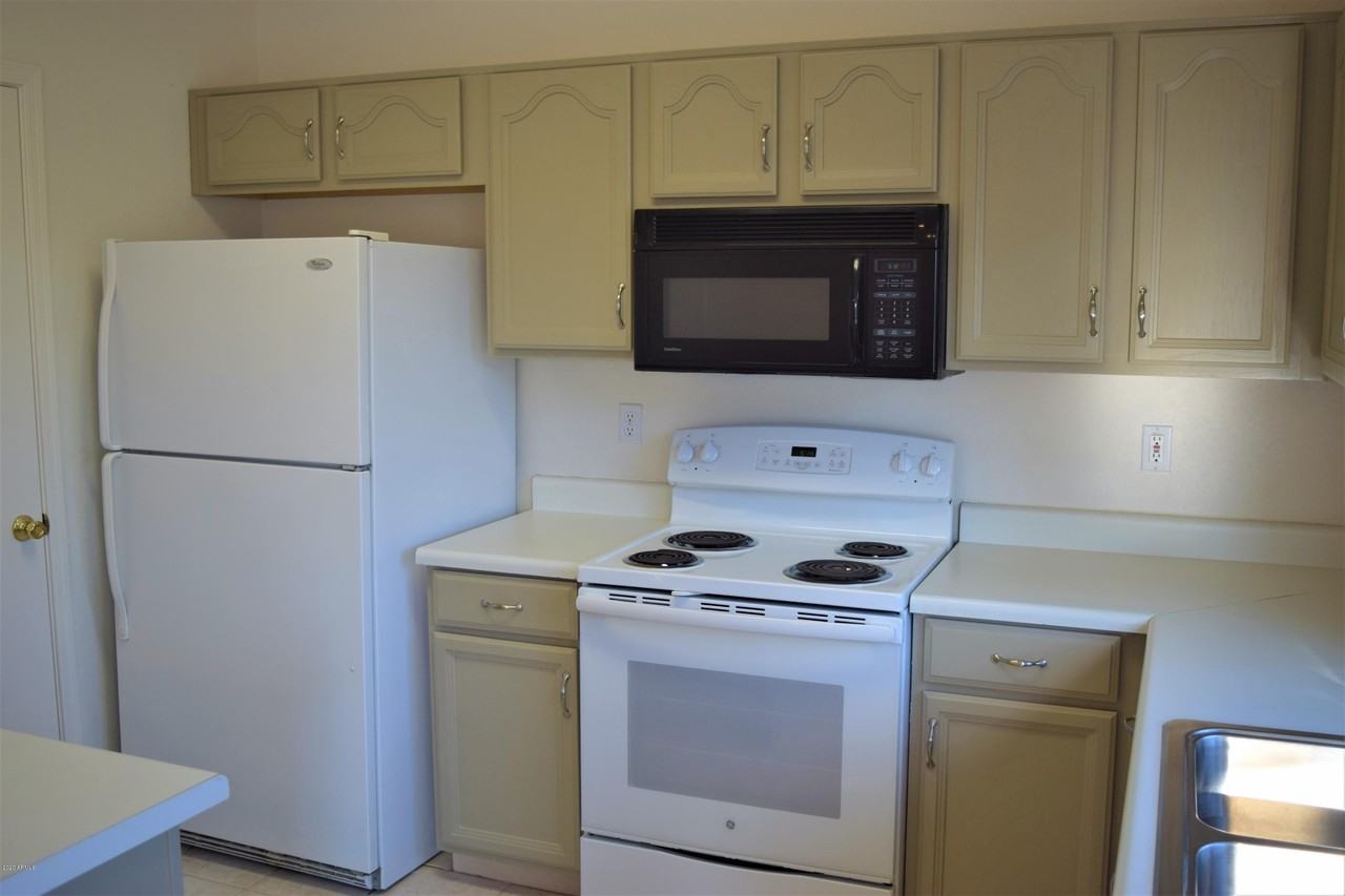 13323 E Butler St - Photo 5 of 22