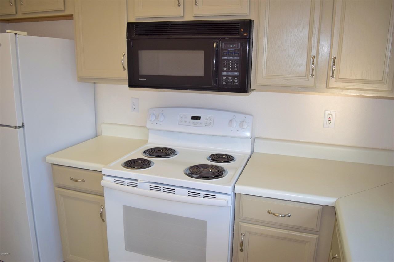 13323 E Butler St - Photo 7 of 22